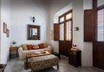 Location vacances  La Fortaleza et le site historique national de San Juan à Porto Rico  - Stylish Old San Juan 1 Br, 1 Bath, Loft Condo!-2