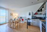 Location vacances Basse-Normandie - Le Quai Bleu - 200 m de la plage-2