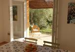 Location vacances Aups - Superbe villa entourée d'oliviers proche du village d'Aups - Fr-1-822-7-2