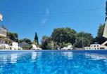 Location vacances Novalja - Apartments Vida in Center Novalja with Pool-2