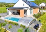 Location vacances Balatongyörök - Nr 125 Villa Nightfall with covered and heated private pool - Biró Tours-1