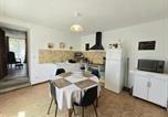Location vacances Siorac-en-Périgord - Charmante maison en Périgord pour 2 avec terrasse privative - Fr-1-616-493-3