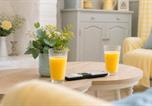 Location vacances  Gare de Burnley - Contractor Burnley Newly Modernised Sleeps 4-1