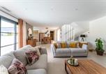 Location vacances Cornillon - Villa spacieuse et accueillante-4