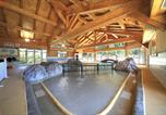 Camping avec Piscine Vallières - L'Escale Village-4