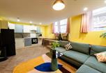 Location vacances Cardiff - Aaron Wise - 51 Fitzhamon Apartments-1