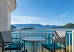 Location vacances Ploče - Apartments Beach house Blace-3