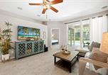 Location vacances  Everglades - Tropical Escape - Surf Chic Lux Salt Pool & Spa King Beds!-3
