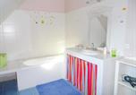 Location vacances Villers-sur-Mer - Grande Villa avec Jardin, Proche Plage et Centre de Villers-sur-Mer - Fr-1-487-310-2