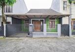 Location vacances Cangkringan - Green Residence Homestay Jogja-1