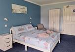 Location vacances Godalming - Ensuite Double Room with Countryside Views-2