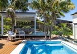 Location vacances One Mile - Sea Essence on Kingsley - Heated Pool and Stunning Views-2