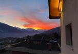 Location vacances Doues - Alpenglow Maison Lugon-1
