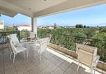 Location vacances Corinthe - Stunning Home In Kamari Xylokastro-1