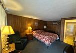 Hôtel Bristol - Country Inn Motel & Rv Park-1