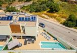 Location vacances Albufeira - Two Luxury Villas with Private Pools near Old Town Albufeira-2