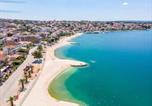 Location vacances Okrug - Apartment Bareta-1
