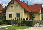 Location vacances Fonyód - Petra Apartmanház-1