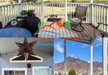 Location vacances Needles - Siren's Adventure Riverfront Cottage Nb31-1