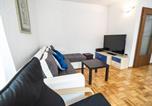 Location vacances Bovec - Mountain View Haven Apartments - Two Bedroom Apartment with Balcony-2
