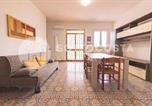 Location vacances  Province de Lecce - Poesia Flat - Roca-4