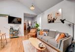Location vacances Pacifica - Charming Vintage 2br Apartment in Oakland-4