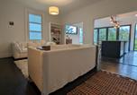 Location vacances Launceston - Your Cbd Treetop Base | Parking, Wifi & Views-3
