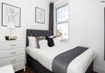Location vacances Southend-on-Sea - 1 Bed Apartments, 2 Mins to Beach, Sleeps 4-1