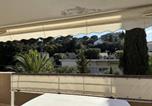 Location vacances Cavalaire-sur-Mer - T2 avec clim à quelques minutes de la mer - Fr-1-100-367-2