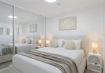 Location vacances Magenta - Waterfront, Pool, Balcony, Prime Location-3