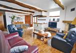 Location vacances Crestet - Awesome Home In St Marcellin L Vaison-4