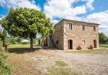 Location vacances Castiglione d'Orcia - Lovely Home In San Quirico Dorcia-1