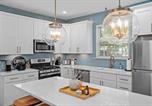 Location vacances Fredericksburg - House on Cora - Sleeps 10 Hot Tub & Walk to Main-4