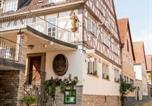 Location vacances Kitzingen - Gasthaus & Weingut zum Stern-1