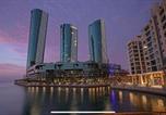 Location vacances Manama - One-Bedroom Apartment in Harbor Heights-1