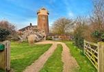 Location vacances Stibbard - Finest Retreats - The Old Windmill-1