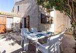 Location vacances Gruissan - Villa T3 à Gruissan avec climatisation et jardin - Fr-1-409a-36-1