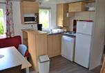 Location vacances Prayssac - Mobil home spacieux 4 chambres avec terrasse - Api-1-52-326-3