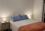 Location vacances Villeneuve-lès-Béziers - Appartement avec jardin piscine & garage-4