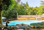 Location vacances  Province de Pistoia - Molin Barletta, Private Pool, Nature - Marliana, Toscana-3