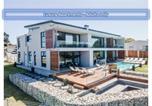 Location vacances Plettenberg Bay - Hilltop Bayview Luxury Apartments-1