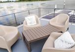 Hôtel Genthin - Awesome Ship In Havelsee Ot Kützkow With House Sea View-2