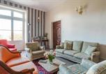 Location vacances Valréas - Château Avec Piscine Privée-3