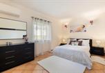 Location vacances Guia - New 2026 Vila Grade Private Villa with Pool Family-Friendly villa Zoomarine-2