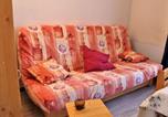 Location vacances Risoul - Studio cosy cœur de station 2 pers, balcon, proche remontées mécaniques, animaux acceptés - Fr-1-330-142-3