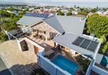 Location vacances Overstrand Rural - Sea Valley Lodge X 180 Degree Sea Views-1