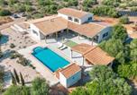 Location vacances Ses Salines - Villa Olivo-1