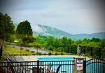 Hôtel Lake George - Travelodge by Wyndham Lake George Ny-2