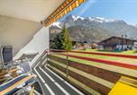 Location vacances Adelboden - With Mountain View & Balcony Kitchen Parking-4