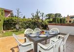 Location vacances Palafrugell - Casa acogedora con jardín privado, cerca de la playa, 3 pisos, garaje y capacidad para 7 personas - Hisp-233-554-1